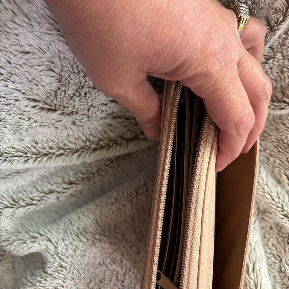 Nine West Pink Pebbled Leather Wallet - Picture 4 of 4